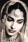 14 mai : anniversaire de Waheeda Rehman