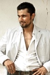 20 août : anniversaire de Randeep Hooda